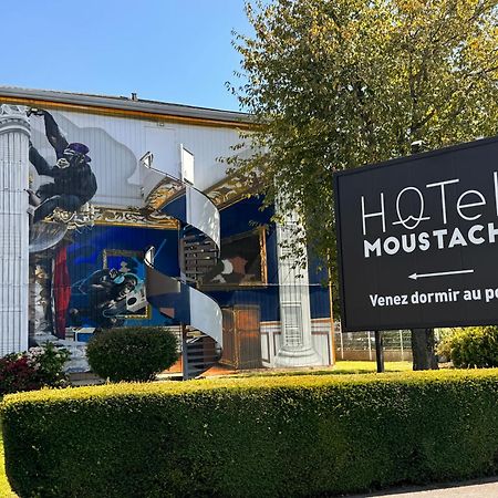 The Originals Access, Hotel Moustache, Секлен Екстер'єр фото